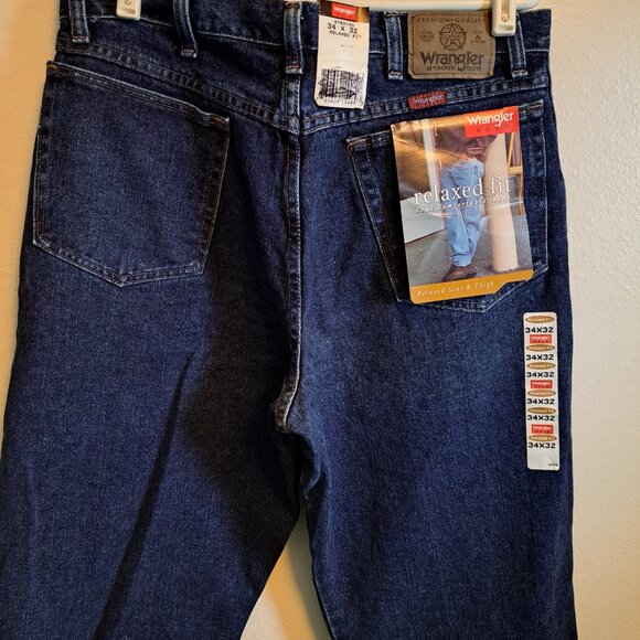 Wrangler Other - NWT Wrangler Hero Relaxed Fit Denim Jeans 97601ND Size 34Wx32L